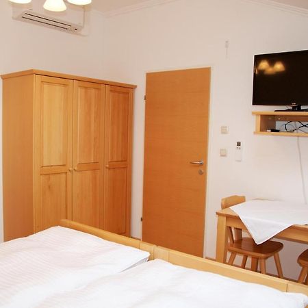 Privatzimmer Familie Schwarz Wiedeń Zewnętrze zdjęcie